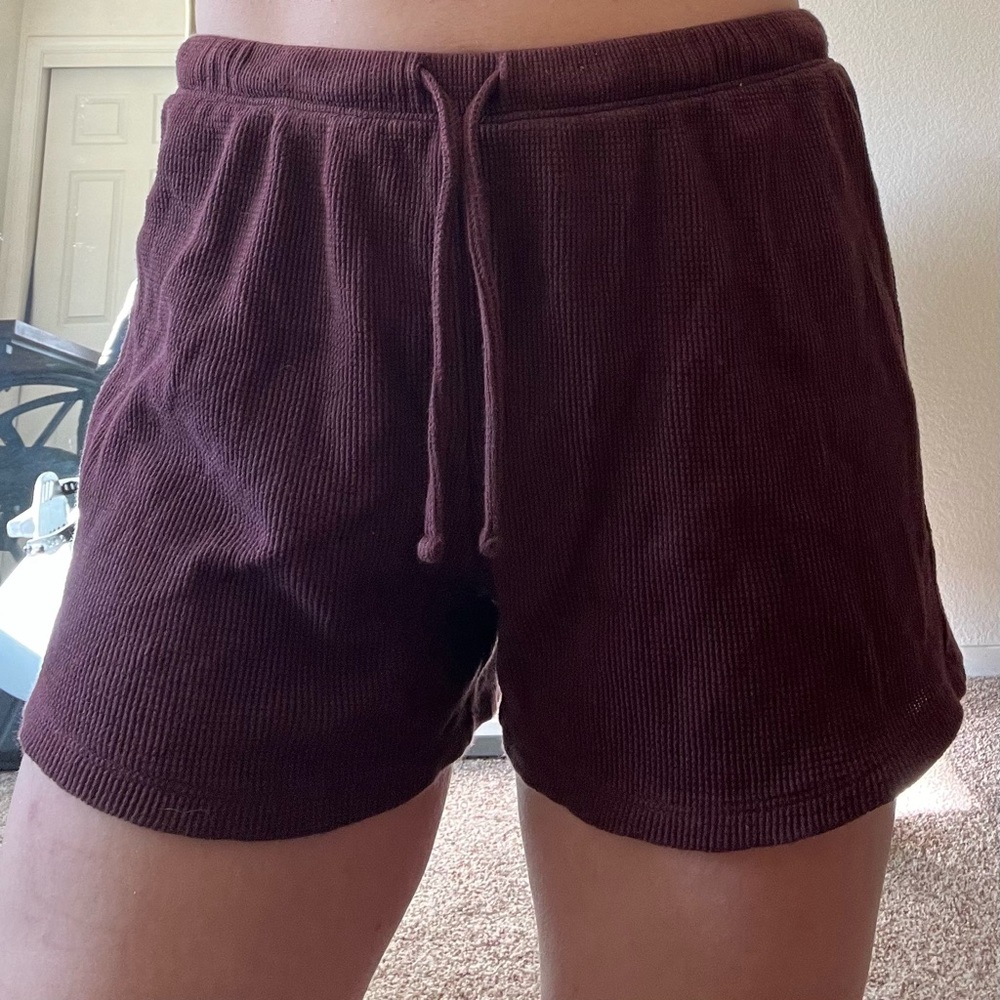 Old Navy Knit Shorts in Burgundy